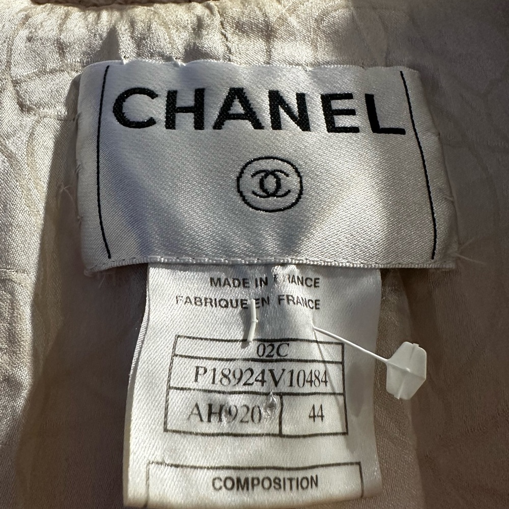 CHANEL Cream Tweed Jacket – Size FR 44 / US 12 – Wool & Cashmere - Picture 3 of 4